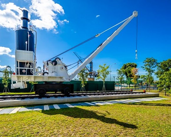 Steam Crane